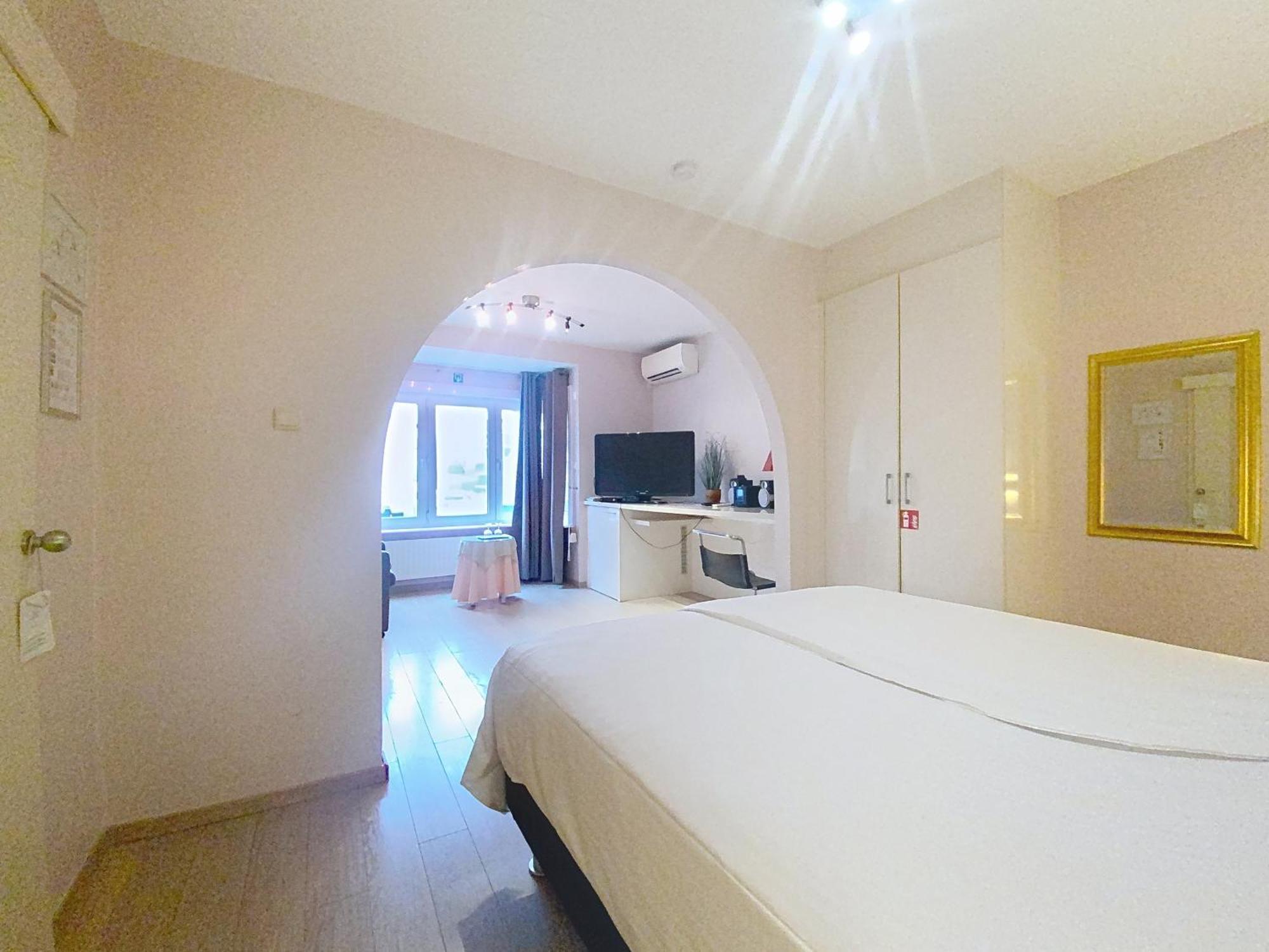 Gastenkamers Centersuites Oostduinkerke Exteriör bild
